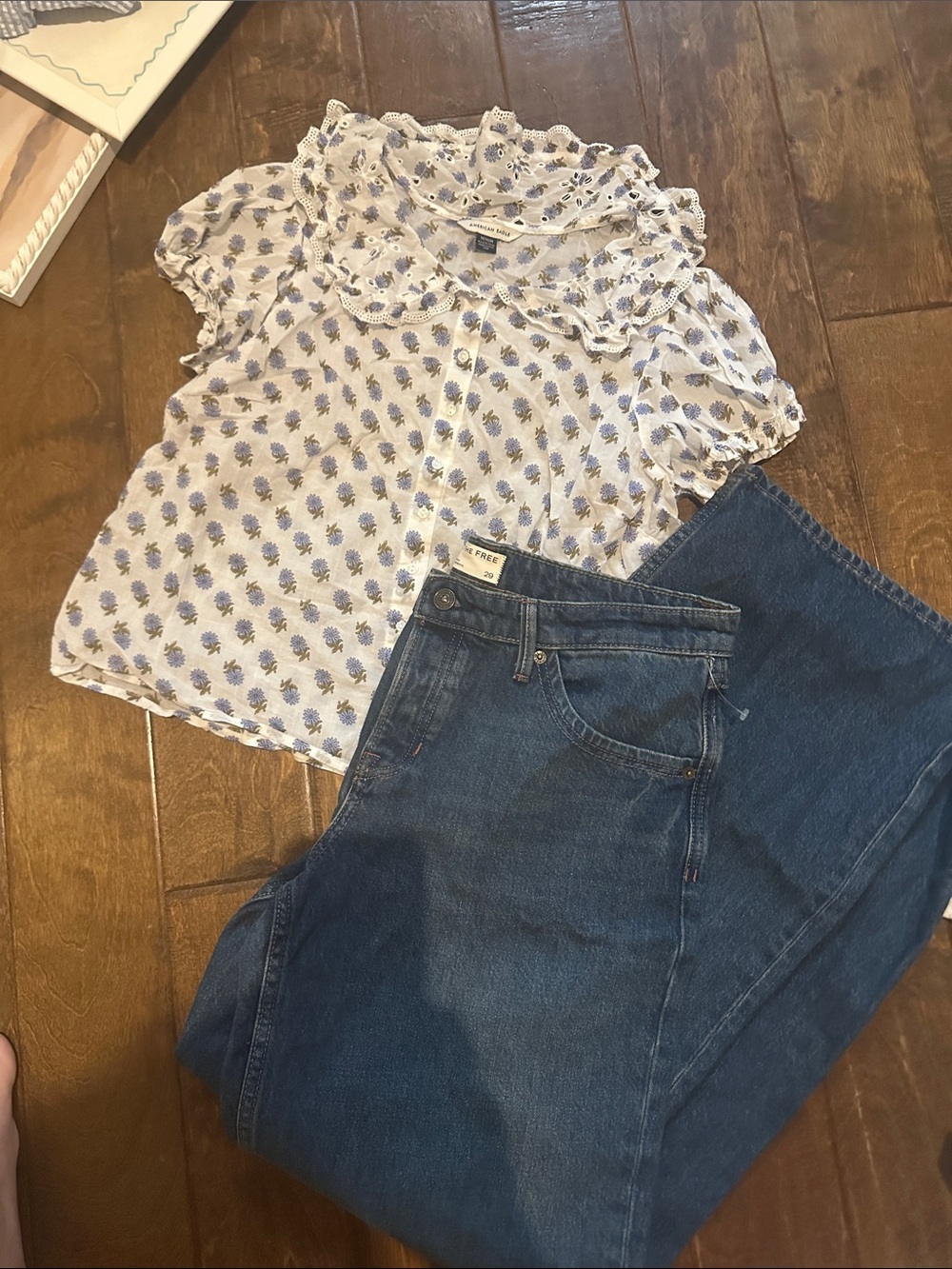 Free People Straight Leg Jeans - Medium Blue Denim